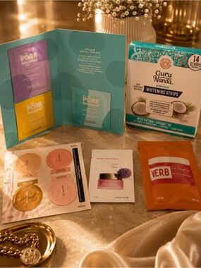 Guru Nanda Whitening Strips &  Sample Set - Bundle Of 5